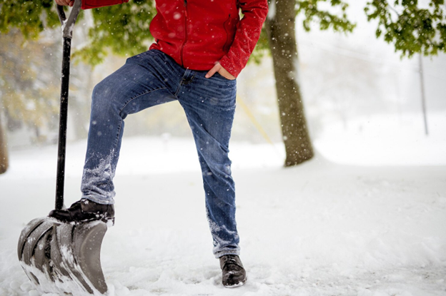 Chilly Composting: Eco-Friendly Ways to Dispose of Winter Debris - SWOP - shop without plastic