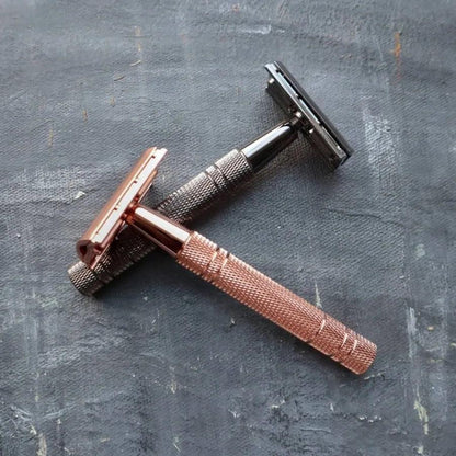 Double Edge Safety Razor - Metallic Black (5 Free Blades) - SWOP - shop without plastic